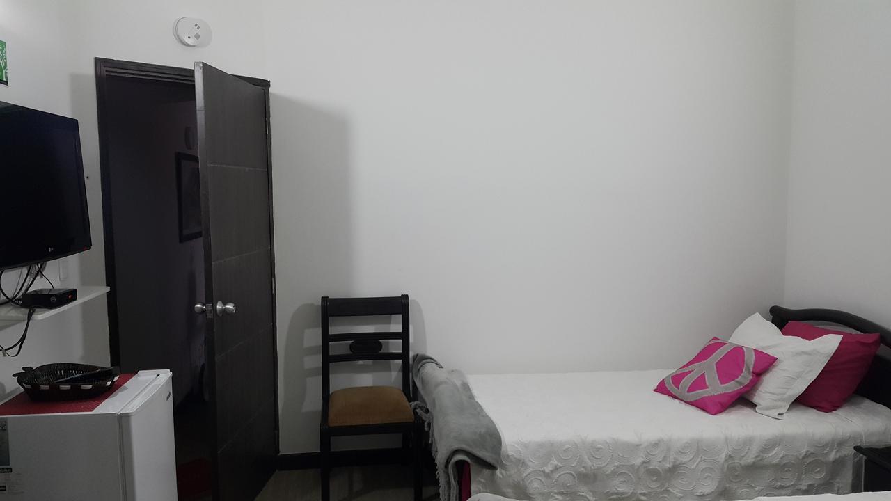 Hospedaje Solymar Sarie Bay San Andres  Bagian luar foto